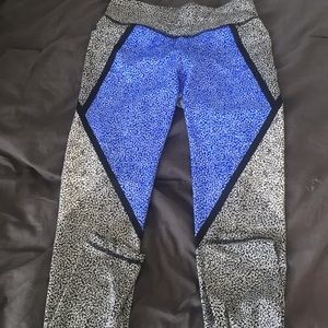 color-block leggings